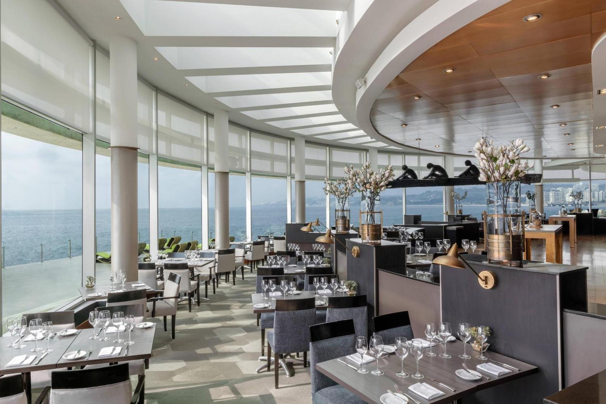 Sheraton Miramar Hotel & Convention Center Він'я-дель-Мар Екстер'єр фото The restaurant