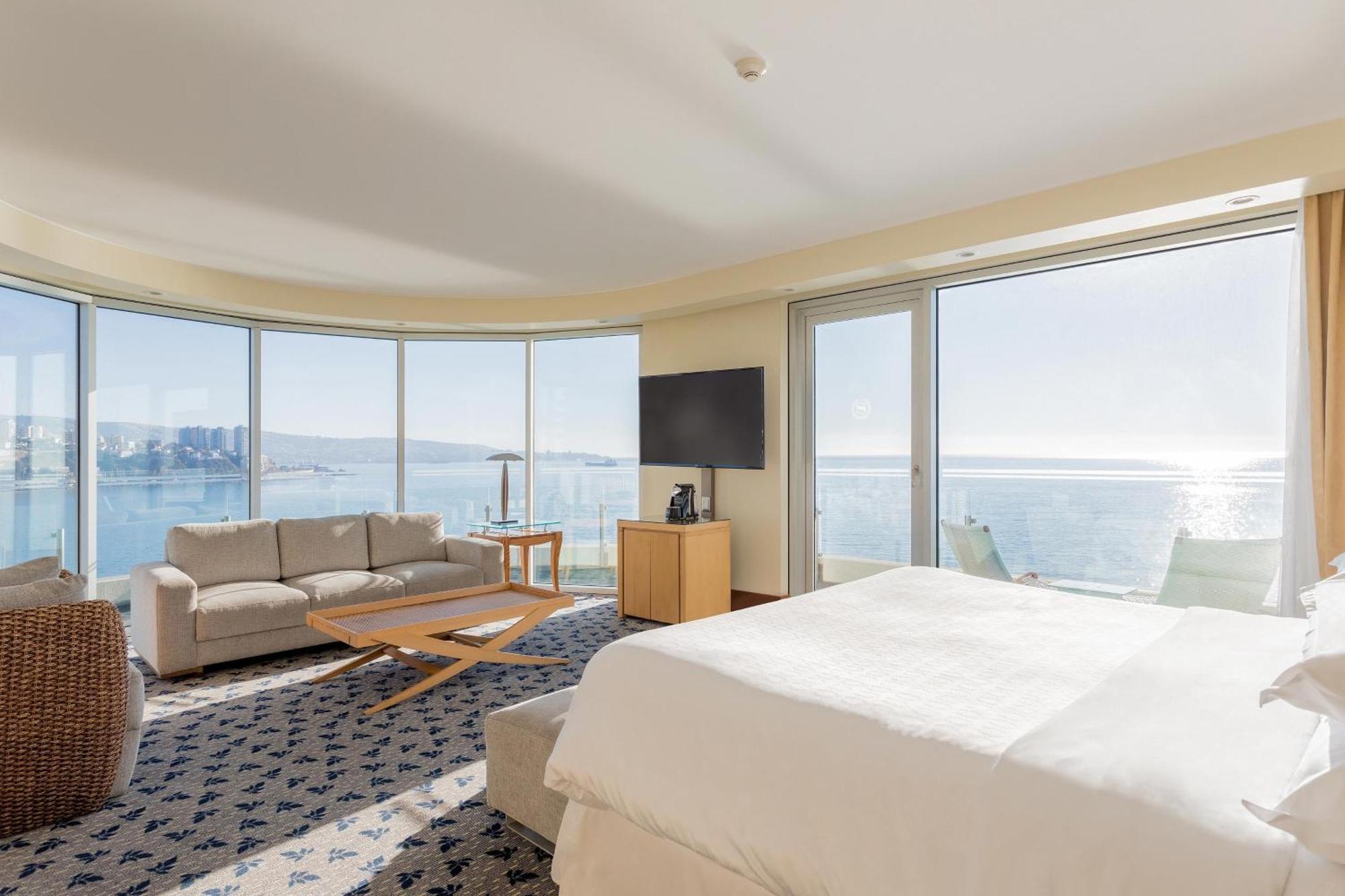 Sheraton Miramar Hotel & Convention Center Він'я-дель-Мар Екстер'єр фото A bedroom at the InterContinental San Francisco